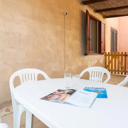 Apartmán Sandy House- Sea E Relax Putzu Idu